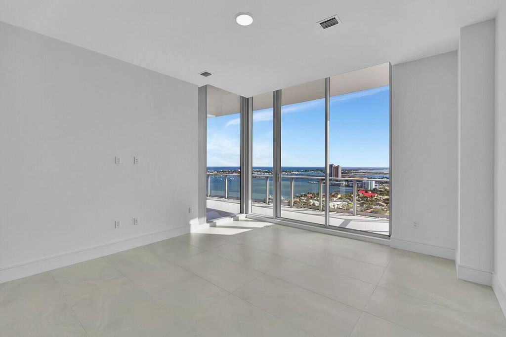 220 Lake Shore Drive, Unit 2411, Lake Park, FL 33403 Photo