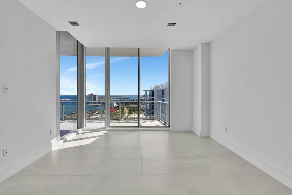 220 Lake Shore Drive, Unit 2411, Lake Park, FL 33403 Photo