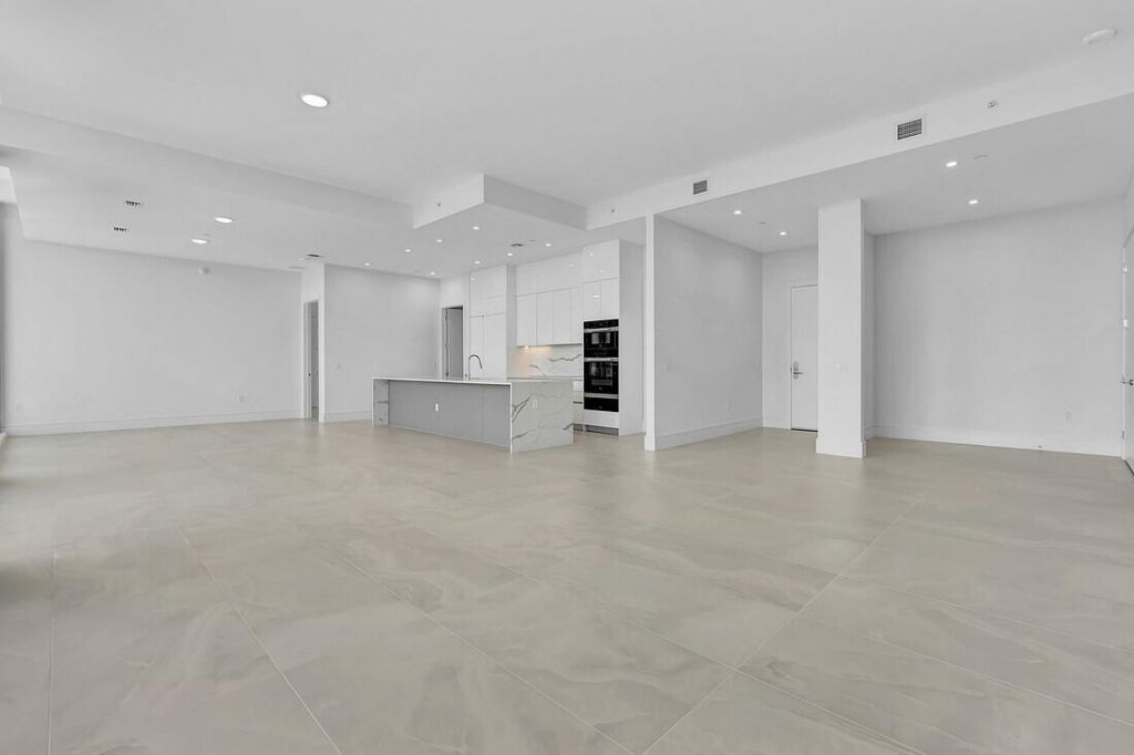 220 Lake Shore Drive, Unit 2411, Lake Park, FL 33403 Photo