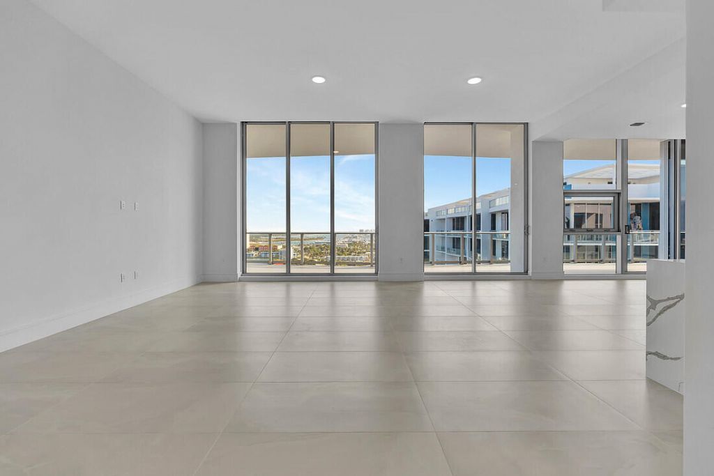 220 Lake Shore Drive, Unit 2411, Lake Park, FL 33403 Photo