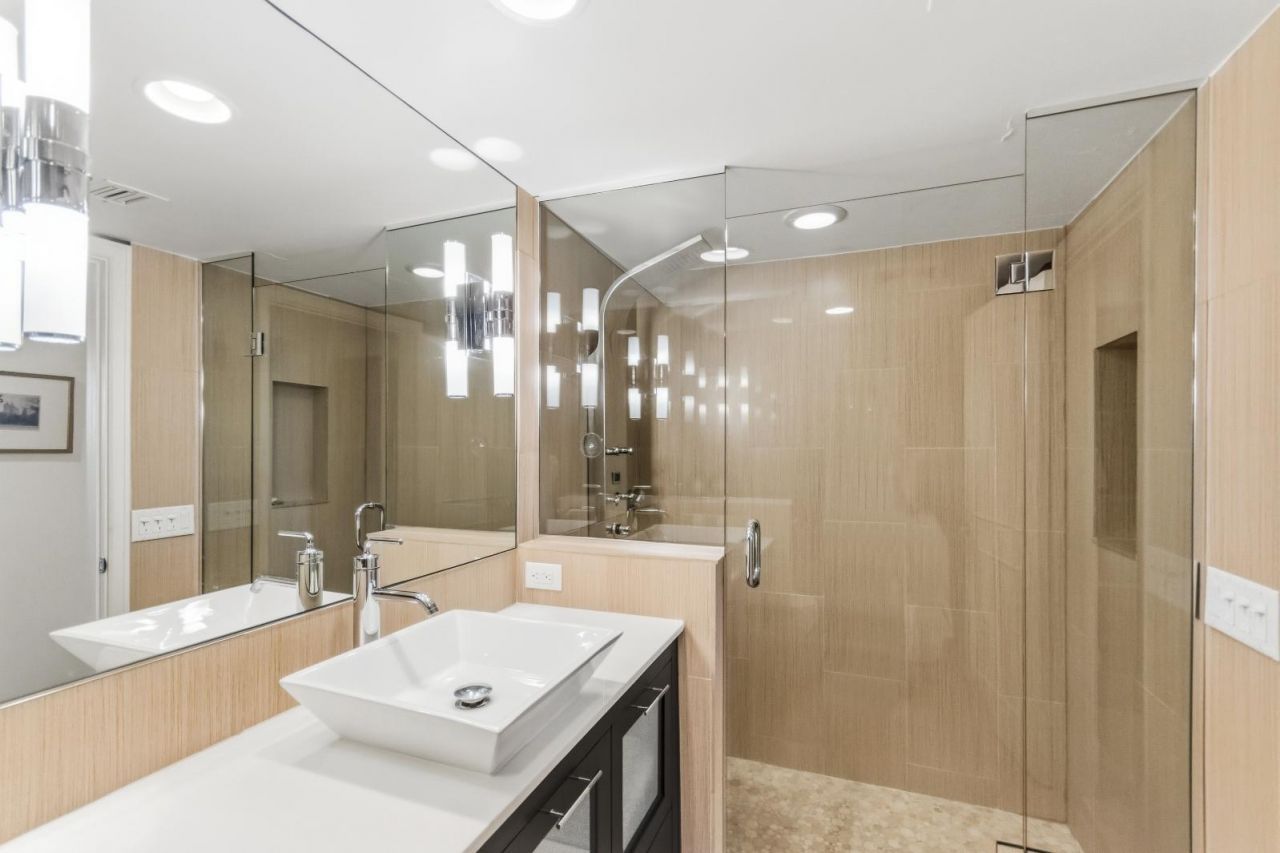 115 Lakeshore Drive, Unit 448, North Palm Beach, FL 33408 Photo