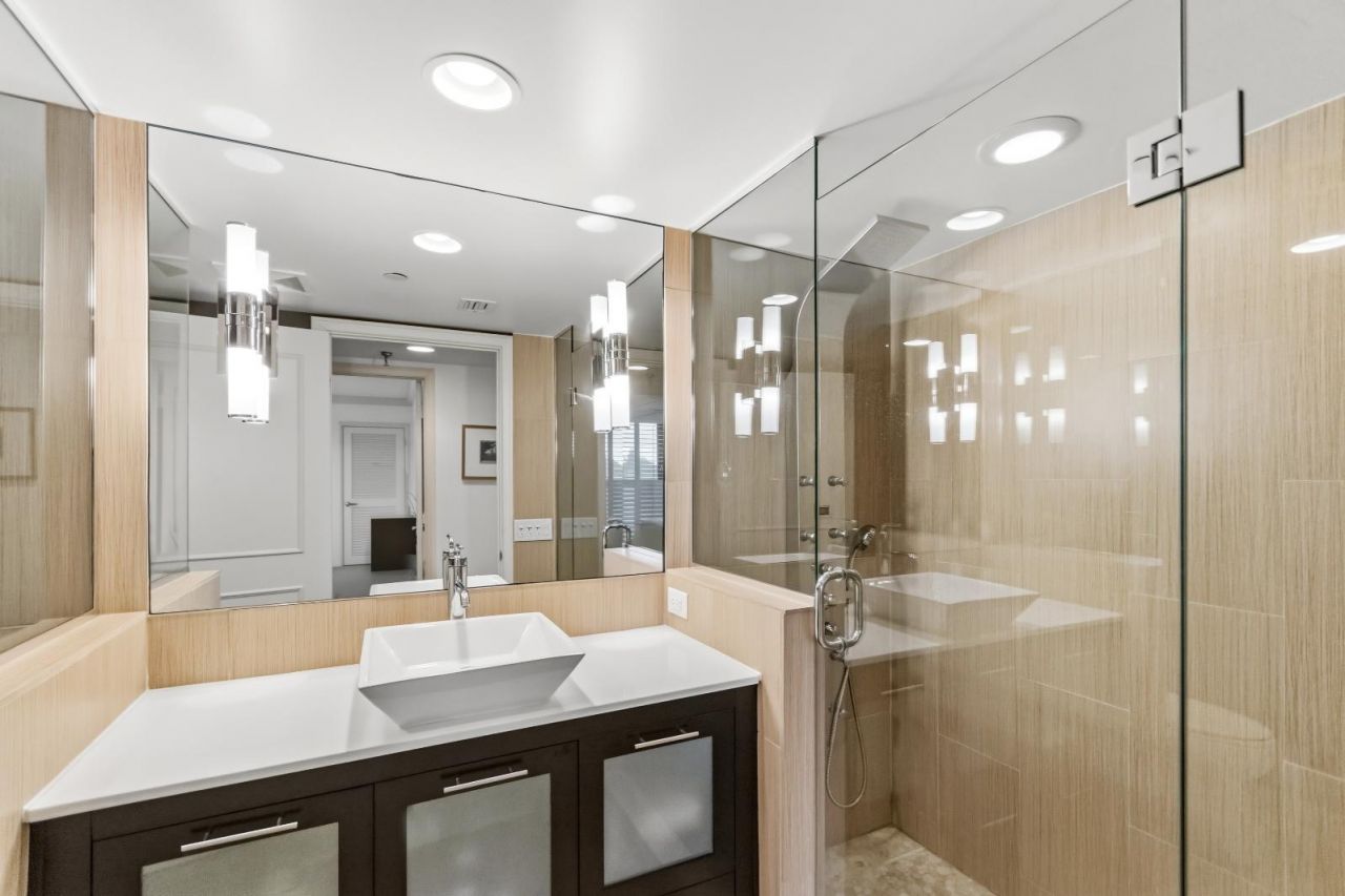 115 Lakeshore Drive, Unit 448, North Palm Beach, FL 33408 Photo