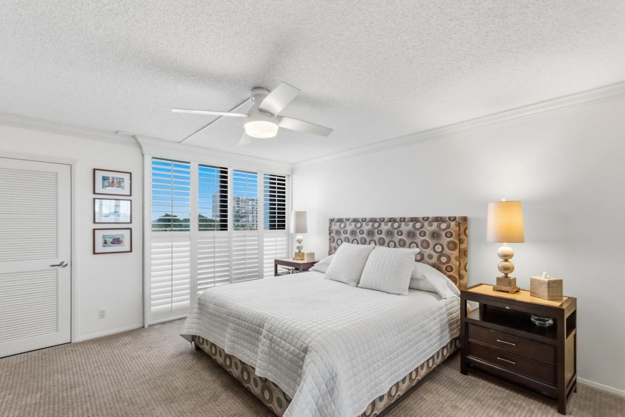 115 Lakeshore Drive, Unit 448, North Palm Beach, FL 33408 Photo