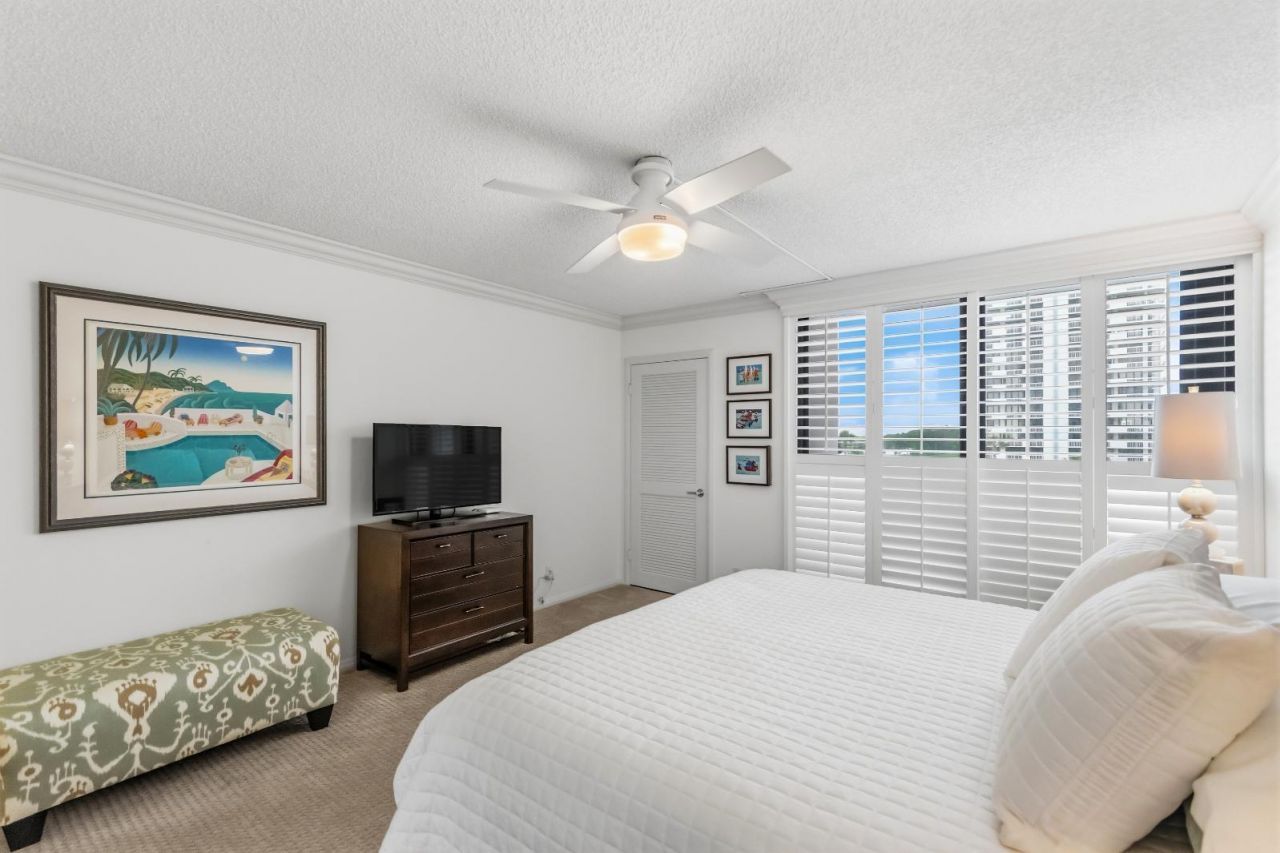 115 Lakeshore Drive, Unit 448, North Palm Beach, FL 33408 Photo
