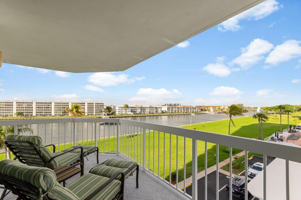 115 Lakeshore Drive, Unit 448, North Palm Beach, FL 33408 Photo