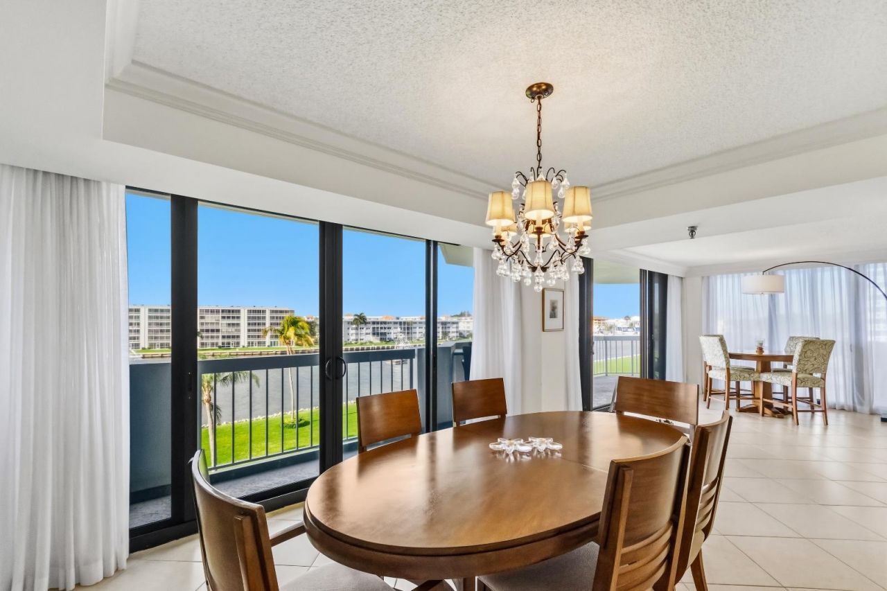 115 Lakeshore Drive, Unit 448, North Palm Beach, FL 33408 Photo