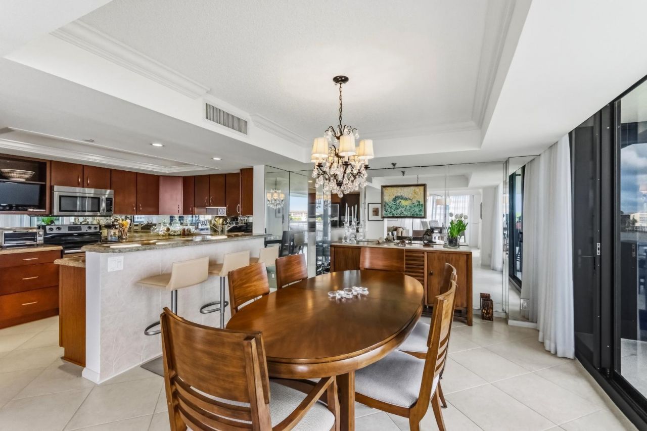 115 Lakeshore Drive, Unit 448, North Palm Beach, FL 33408 Photo