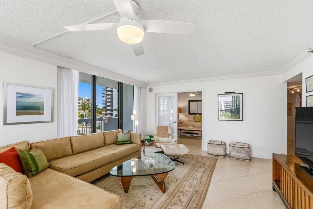 115 Lakeshore Drive, Unit 448, North Palm Beach, FL 33408 Photo