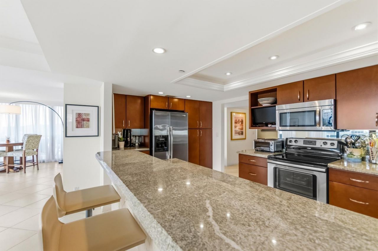 115 Lakeshore Drive, Unit 448, North Palm Beach, FL 33408 Photo