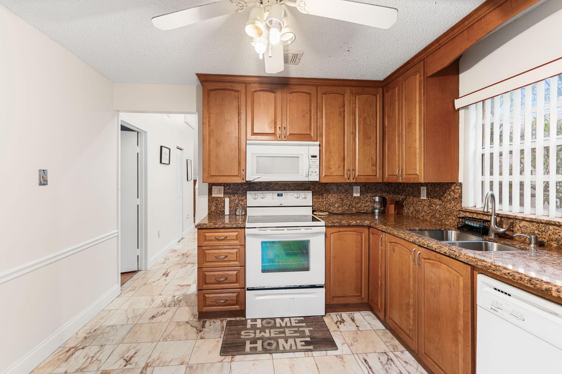 14681 N Beckley Square, Davie, FL 33325 Photo