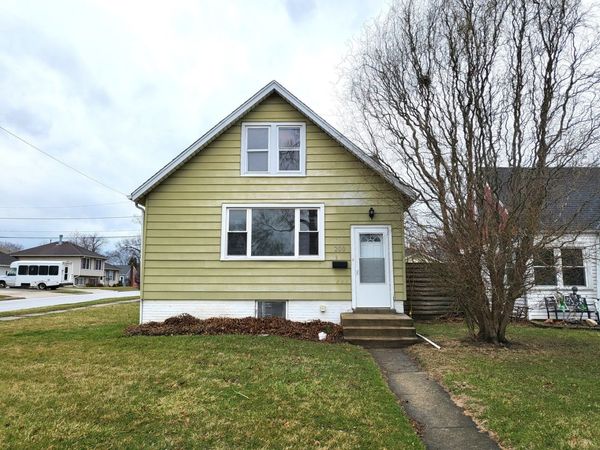 200 N 2nd Avenue , Villa Park, IL 60181