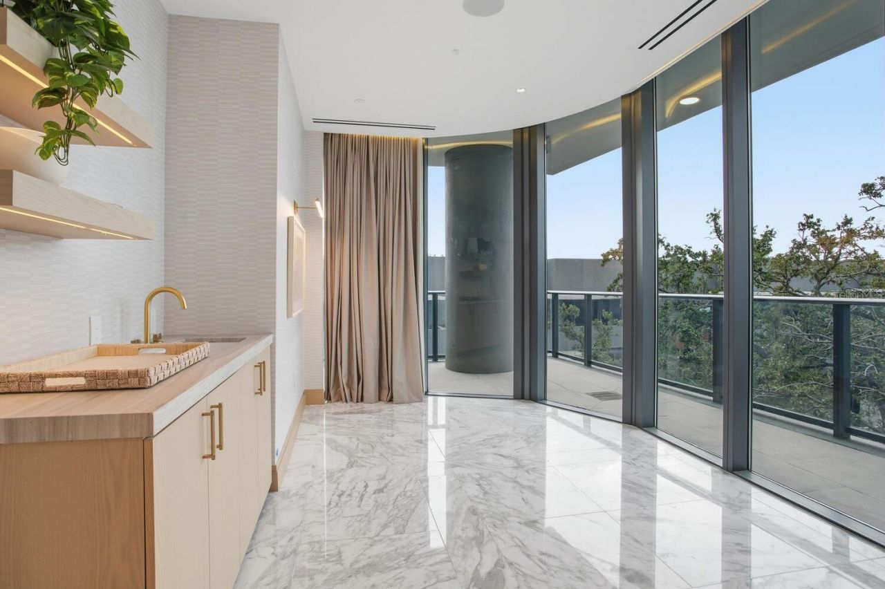 3015 S Ysabella Avenue, Unit 2303, Tampa, FL 33629 Photo