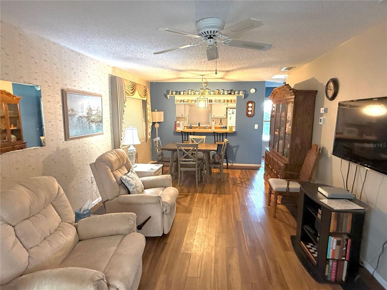 390 301 Boulevard W, Unit 8A, Bradenton, FL 34205 Photo