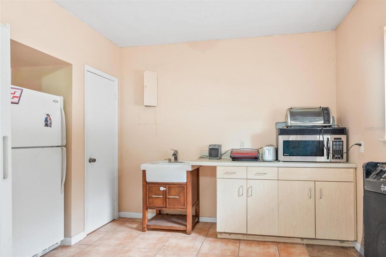 4849 Grand Avenue , De Leon Springs, FL 32130 Photo