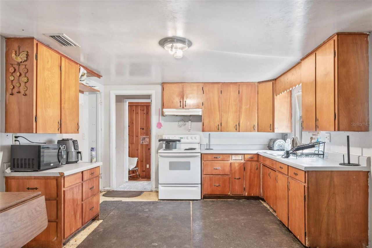 4849 Grand Avenue , De Leon Springs, FL 32130 Photo