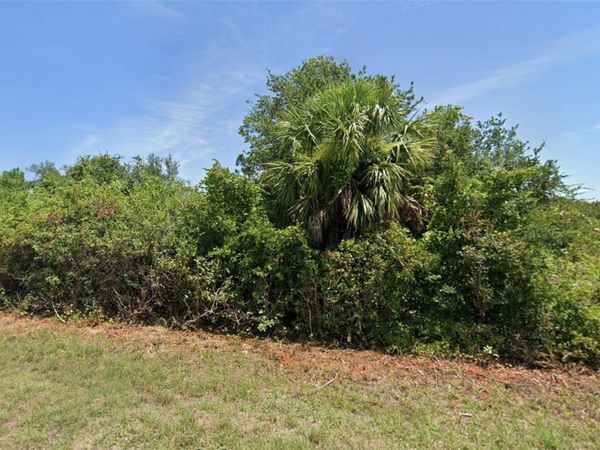 13879 BEGONIA CIRCLE , PORT CHARLOTTE, FL 33981