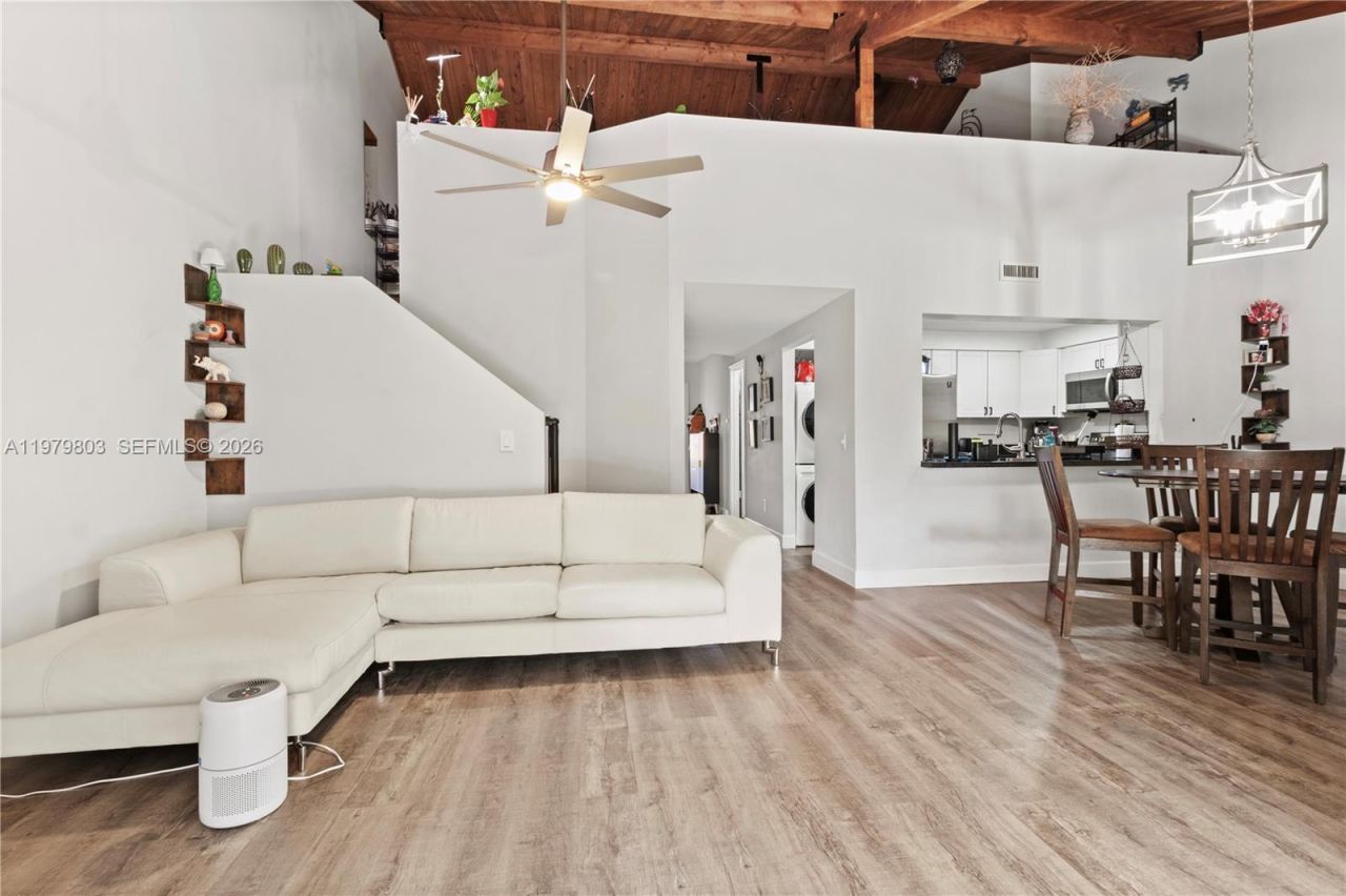 3812 NW 77th Ave , Davie, FL 33024 Photo