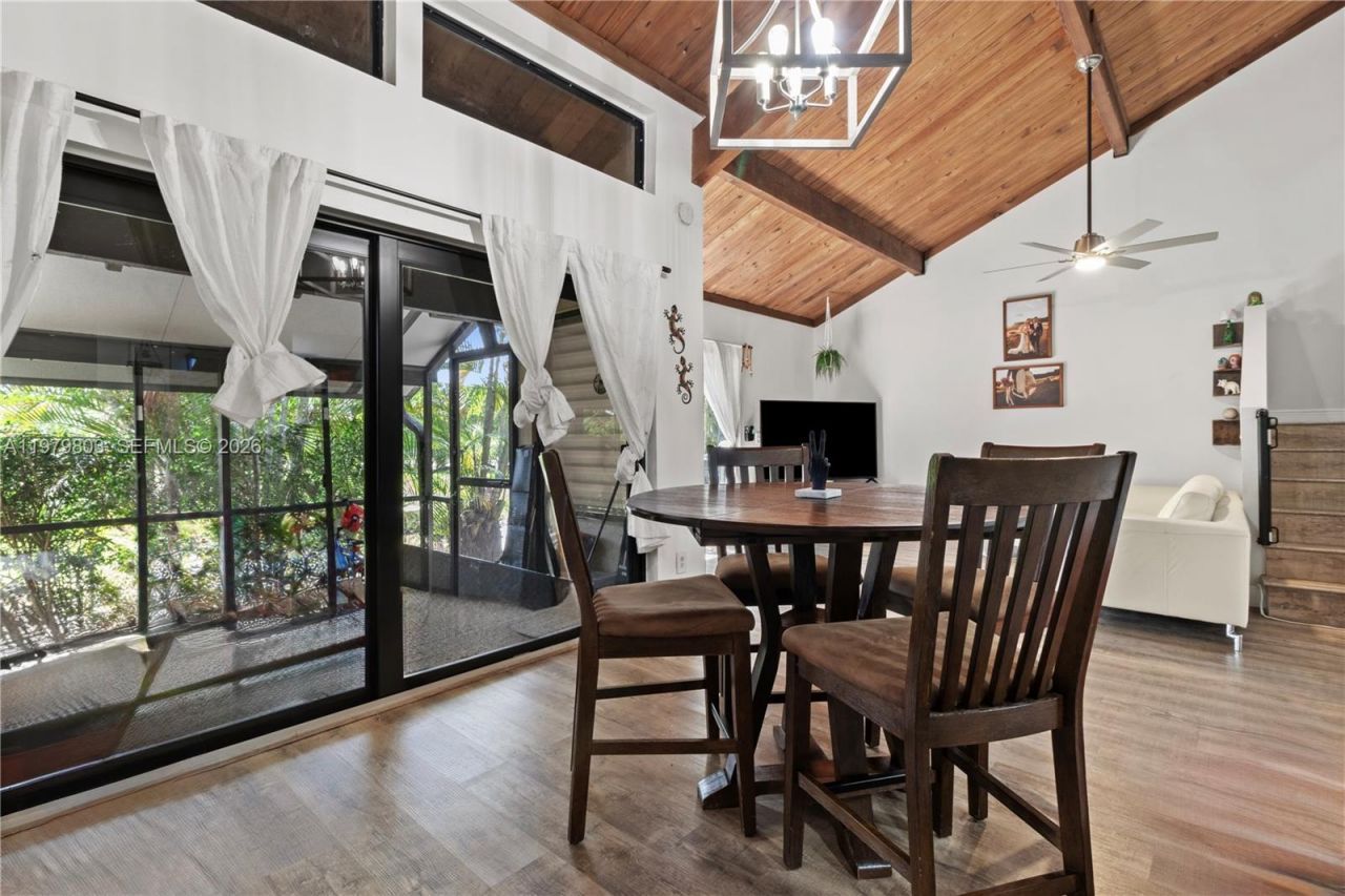 3812 NW 77th Ave , Davie, FL 33024 Photo