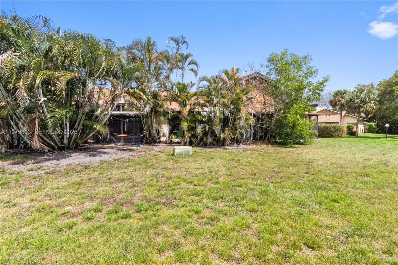3812 NW 77th Ave , Davie, FL 33024 Photo