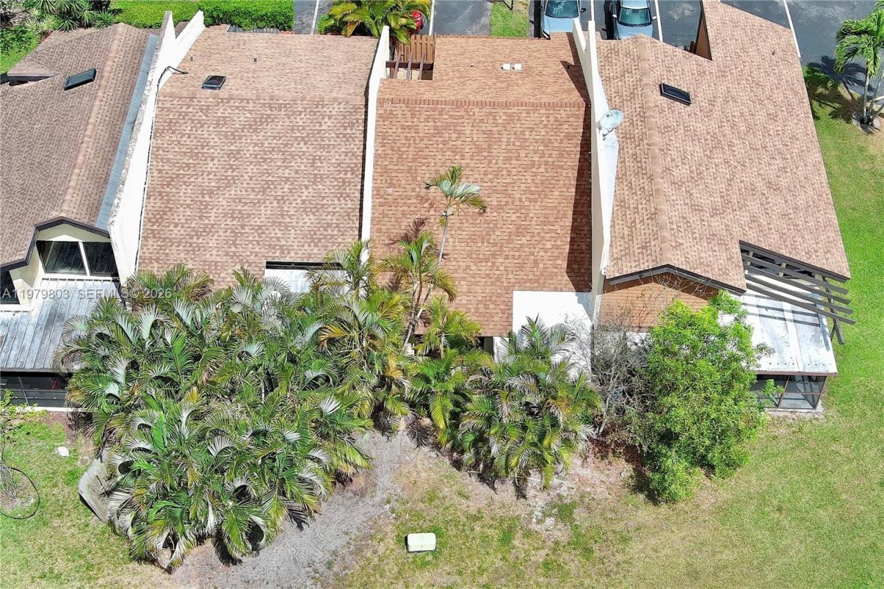 3812 NW 77th Ave , Davie, FL 33024 Photo