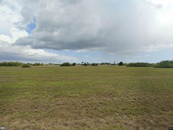 2024 NE 17th TER, CAPE CORAL, FL 33909