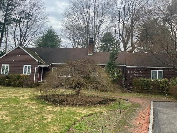 45 Weir Lane , Locust Valley, NY 11560