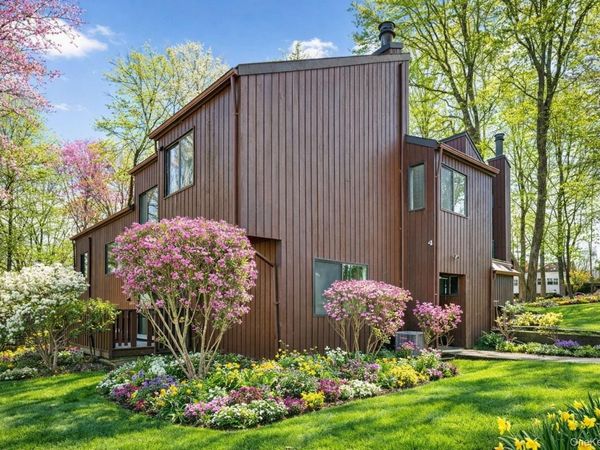 4 Aspen Court , Highland Mills, NY 10930