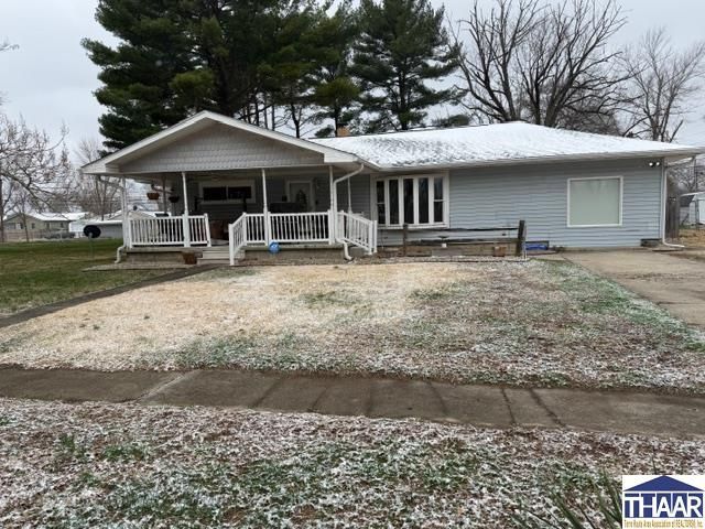 1609 S Main Street, Clinton, IN 47842 Main Photo