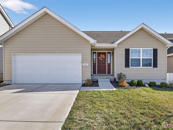 302 Freedom Drive , Foristell, MO 63348