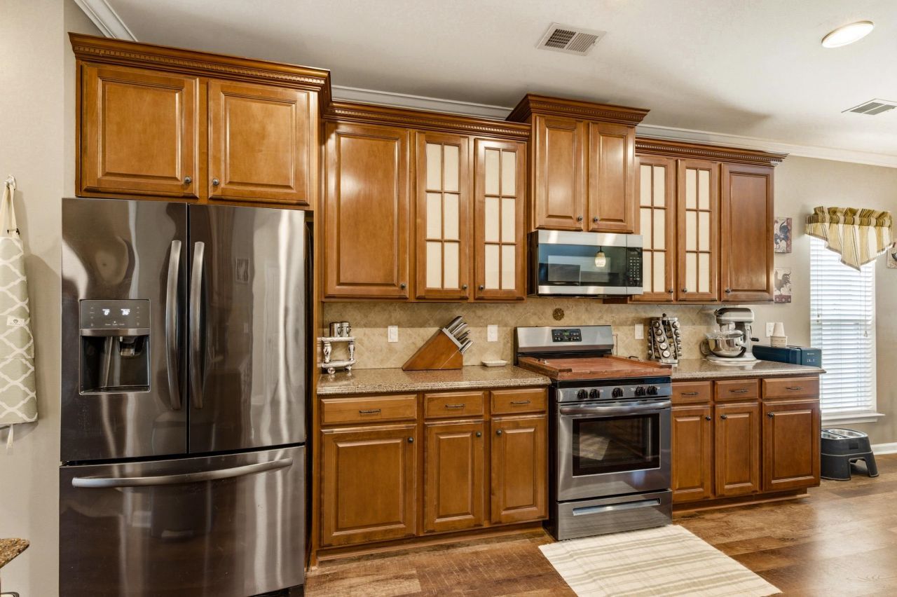 4613 Marshwood Dr. Photo 14