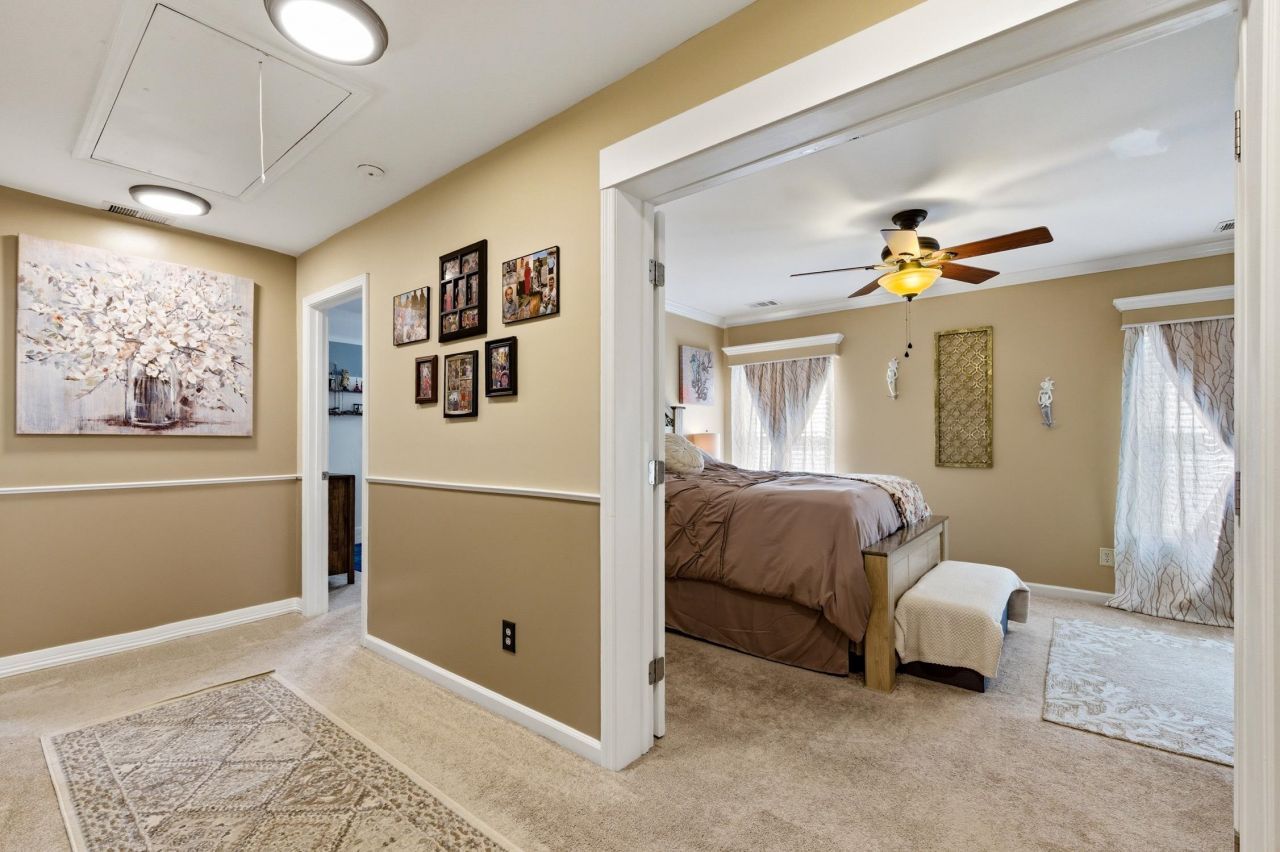 4613 Marshwood Dr. Photo 22