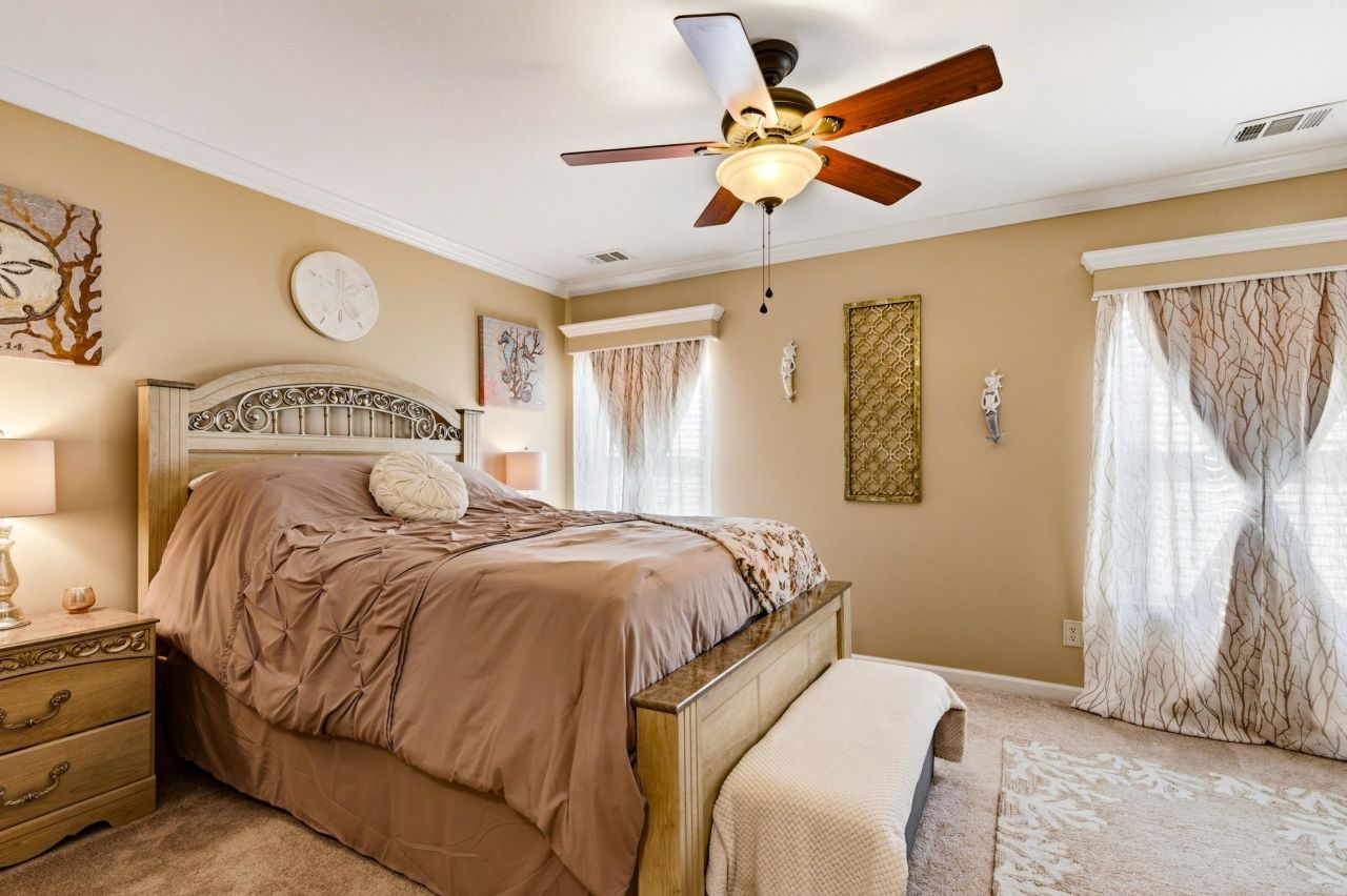 4613 Marshwood Dr. Photo 23