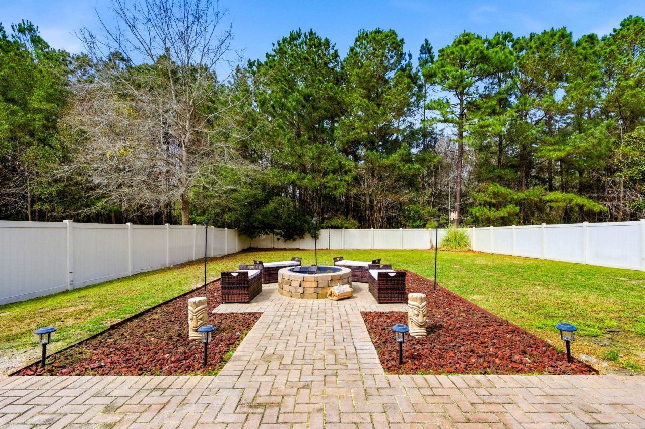 4613 Marshwood Dr. Photo 34