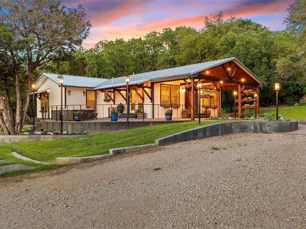 384 Fort Graham Road , Waco, TX 76705