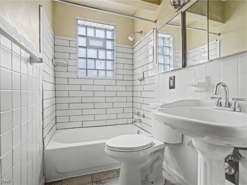 412 Orchard Avenue, Niles, OH 44446 Photo 11