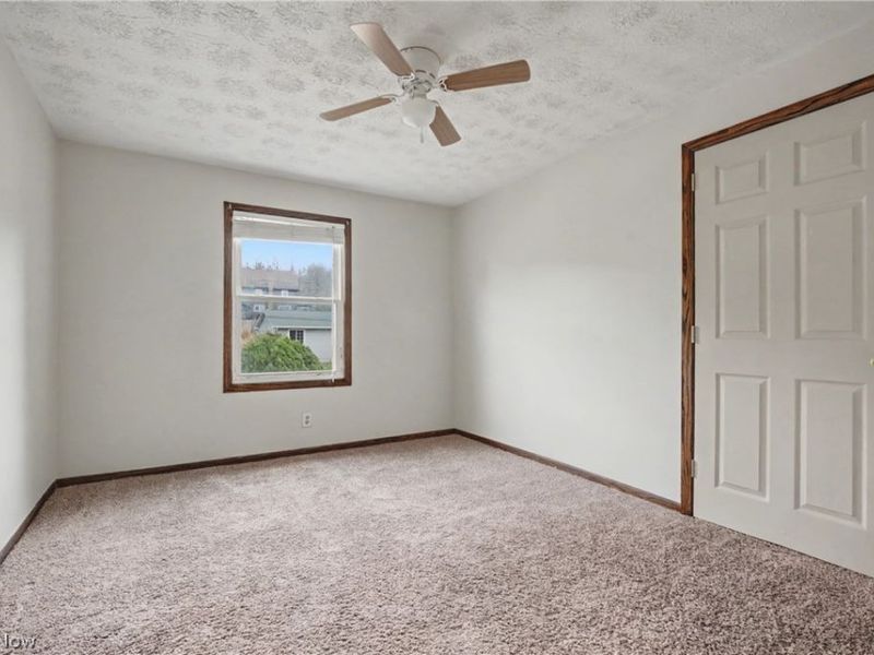 412 Orchard Avenue, Niles, OH 44446 Photo 15