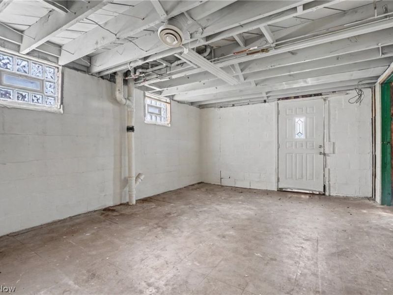 412 Orchard Avenue, Niles, OH 44446 Photo 19