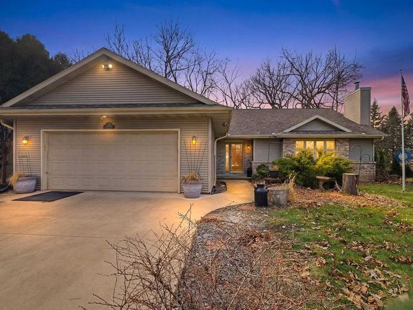 1715 BERNHEIM STREET, Oshkosh, WI 54904