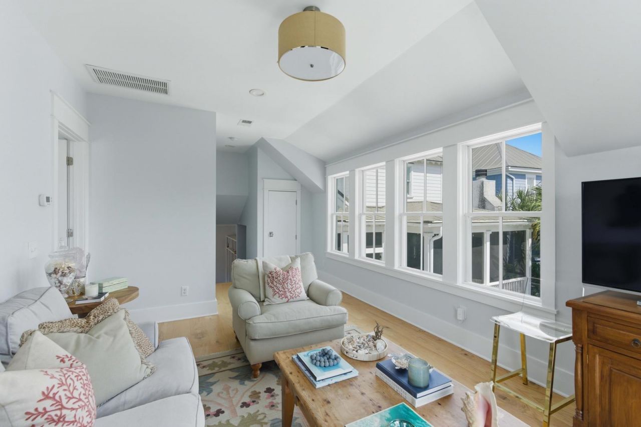 383 Bridgetown Photo 40