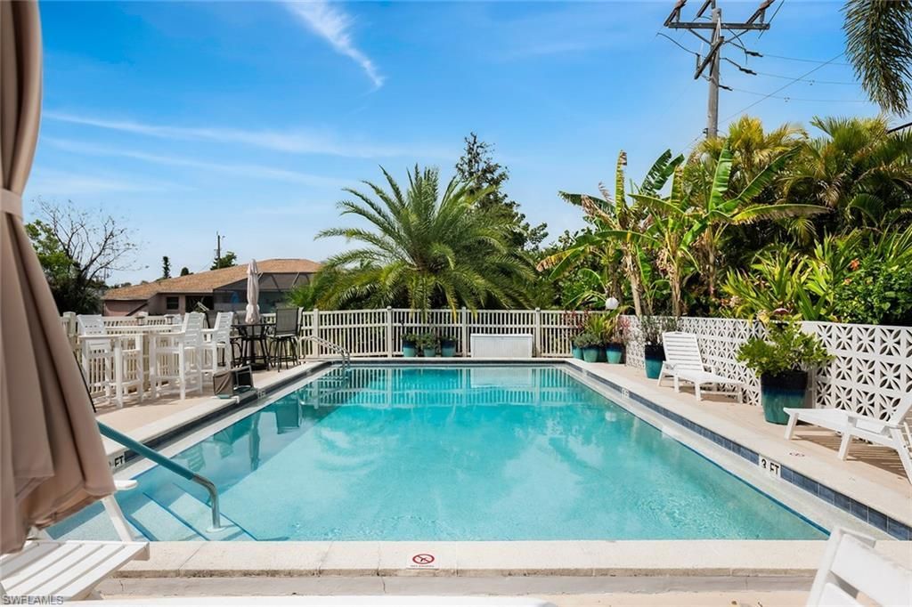 4904 Vincennes St, Unit 207, Cape Coral, FL 33904 Photo