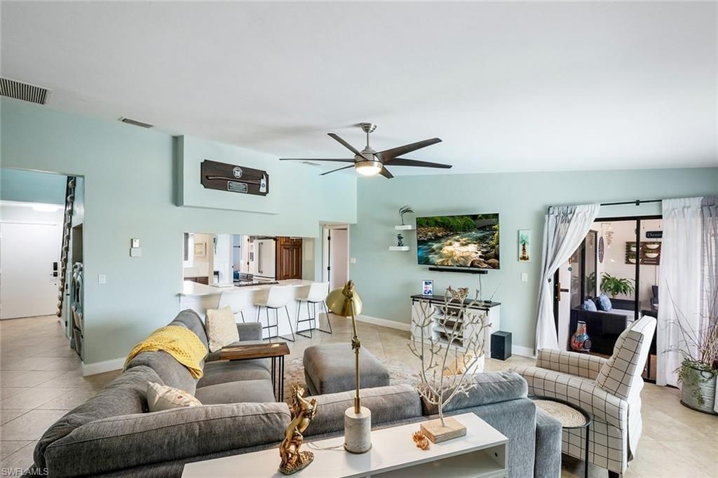 4904 Vincennes St, Unit 207, Cape Coral, FL 33904 Photo