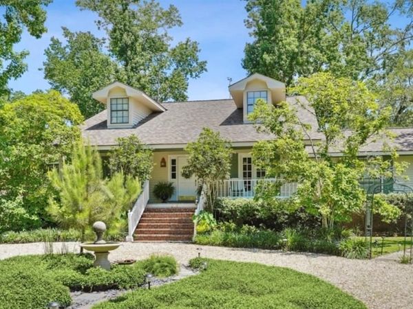 214 TCHEFUNCTE Drive, Covington, LA 70433