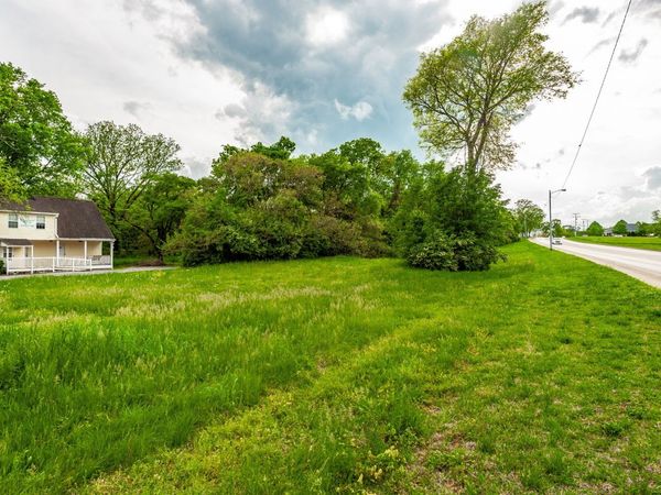 214 Shivel Dr , Hendersonville, TN 37075