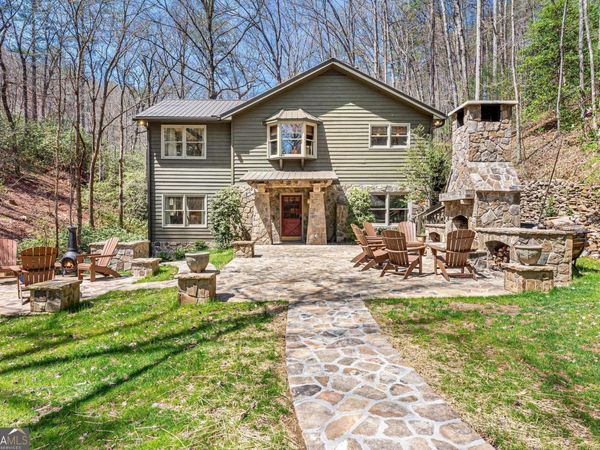 310 Blue Ridge Drive, Sautee Nacoochee, GA 30571