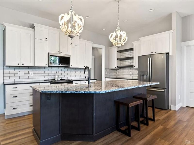 7425 Stoneham Circle, Clearcreek Township, OH 45066 Photo 10