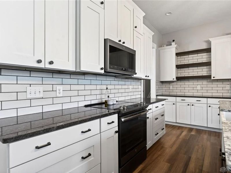 7425 Stoneham Circle, Clearcreek Township, OH 45066 Photo 11