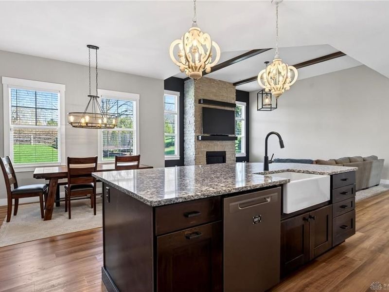 7425 Stoneham Circle, Clearcreek Township, OH 45066 Photo 13