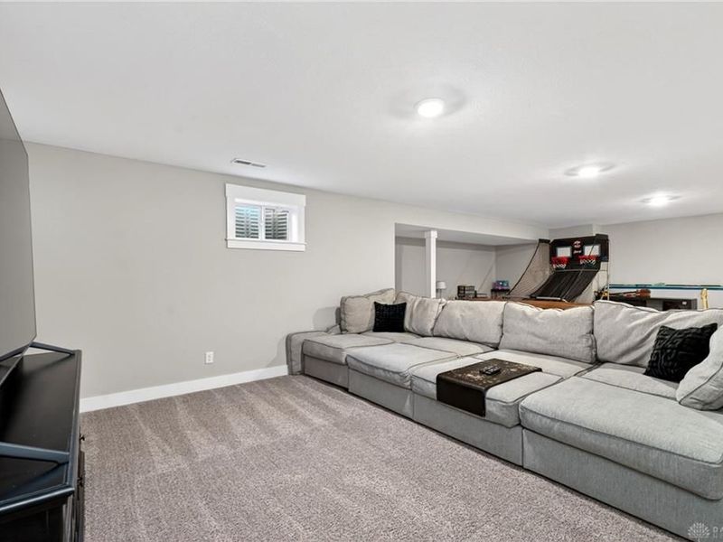 7425 Stoneham Circle, Clearcreek Township, OH 45066 Photo 24