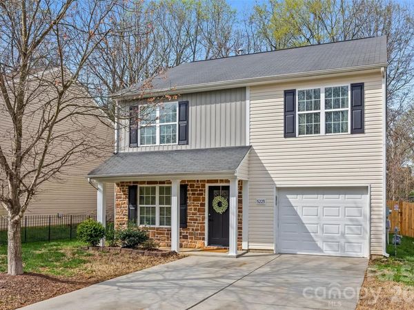 5223 Fernhill Drive, Charlotte, NC 28217