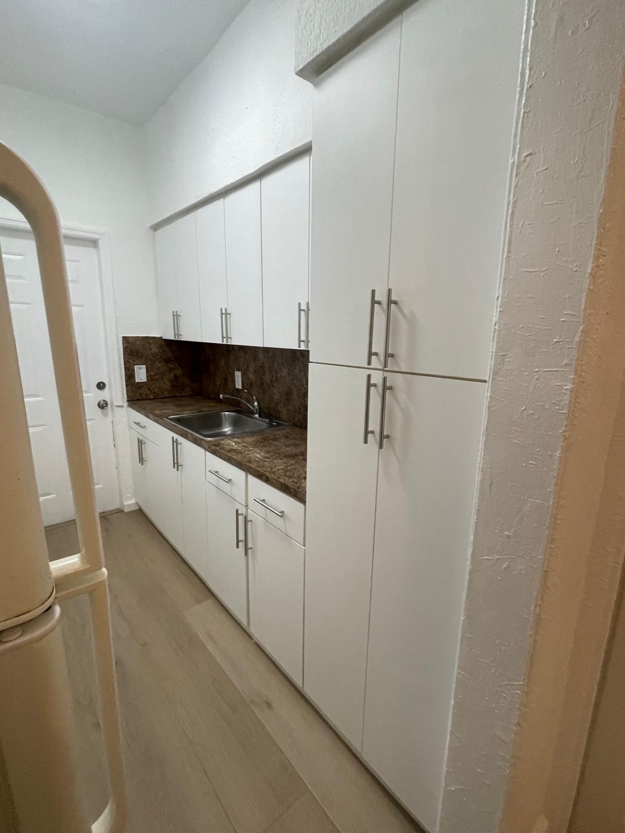 6910 Byron Avenue, Unit 3, Miami Beach, FL 33141 Photo